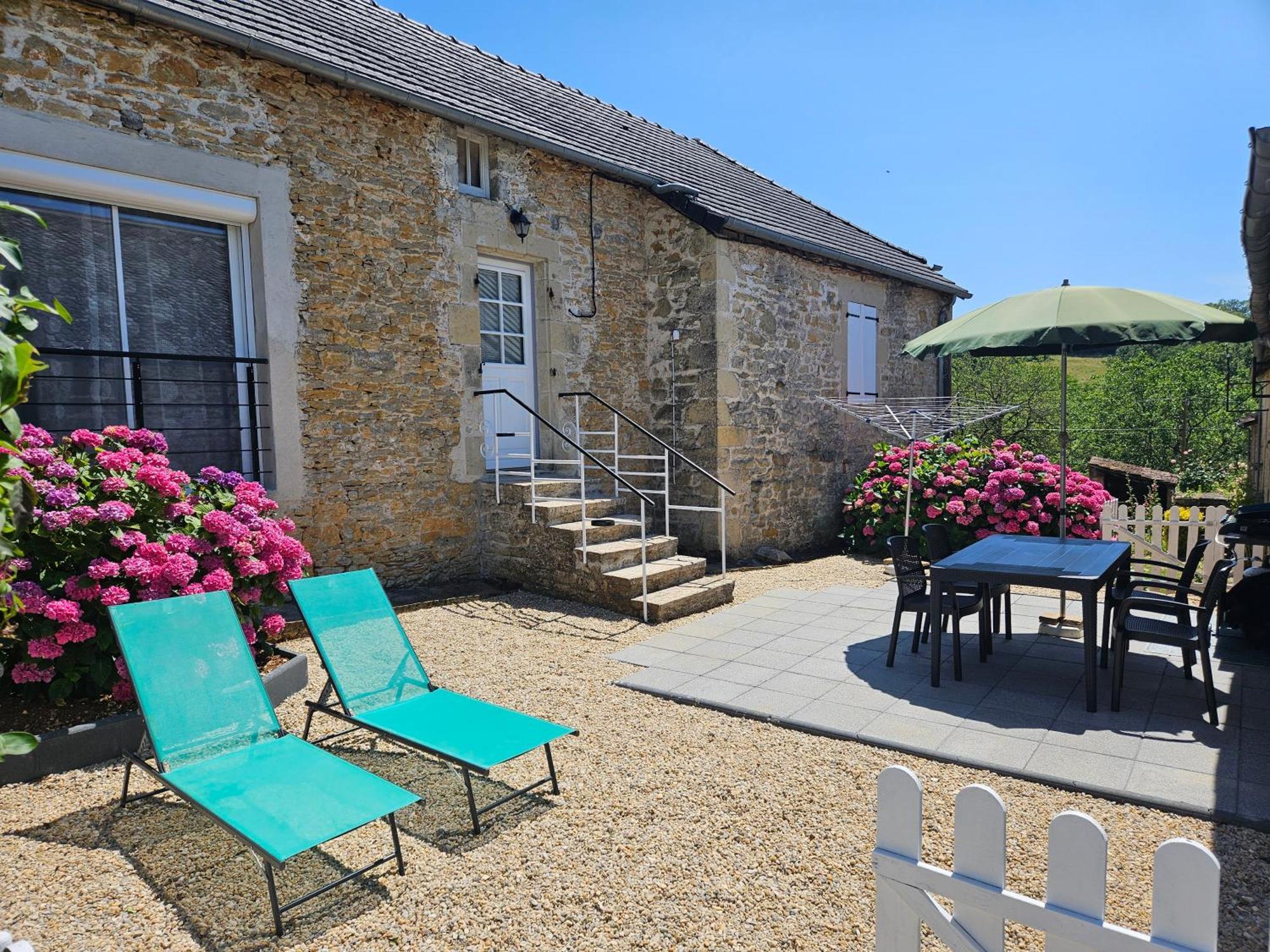 Maison Perigourdine Au Calme Grezes  ภายนอก รูปภาพ